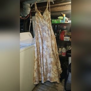 Rose gold Prom dress with rose gold diamond high heels